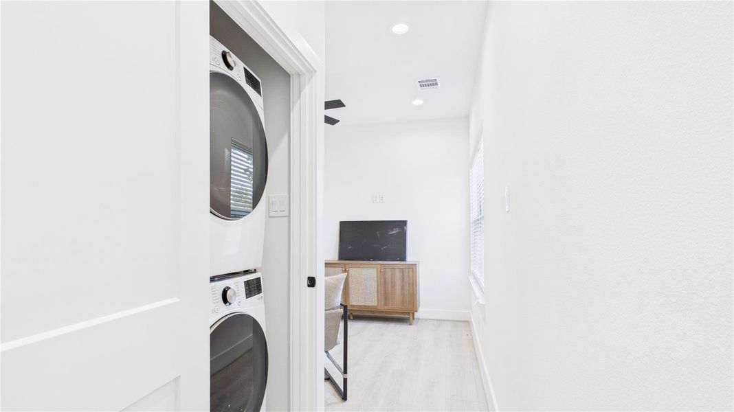 Furnished interior view inside a new home in , Houston (Image 16). Furnished interior view inside a new home in , Houston (Image 16).