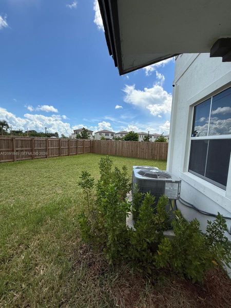 Exterior details and patio area of a home in , Homestead (Image 23).