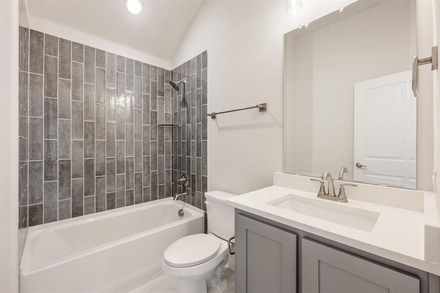 Furnished interior view inside a new home in Triple Diamond Ranch, Mansfield (Image 13).