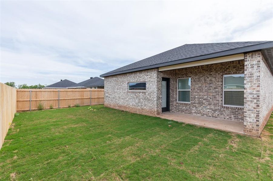 Exterior details and patio area of a home in , Abilene (Image 3).