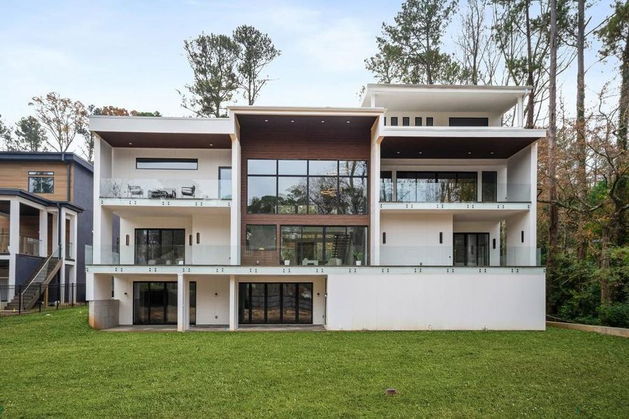 Exterior details and patio area of a home in , Decatur (Image 36).