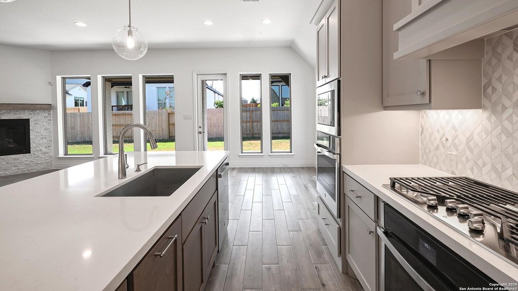 Furnished interior view inside a new home in Veramendi 60', New Braunfels (Image 14).