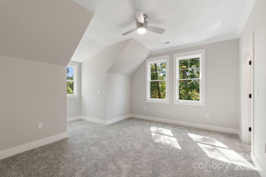 Spacious, unfurnished interior of a new home in , Lewisville (Image 43).