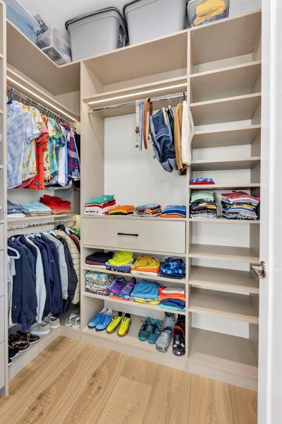 Image 62 of a home in .