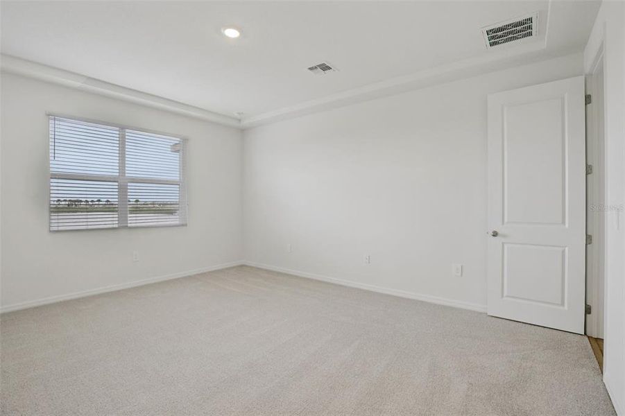 Spacious, unfurnished interior of a new home in Coasterra - Reserve Series, Palmetto (Image 21).