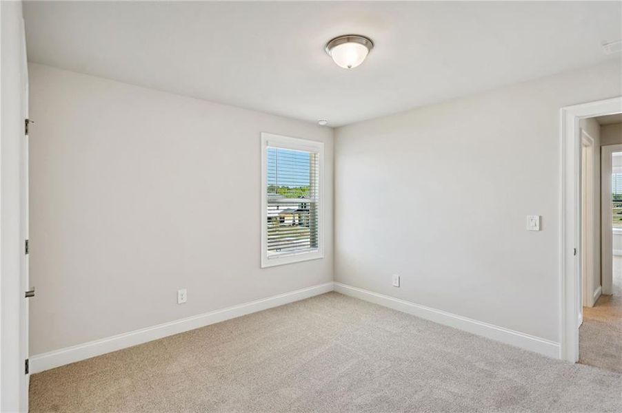 Spacious, unfurnished interior of a new home in River Pointe, Monroe (Image 35).