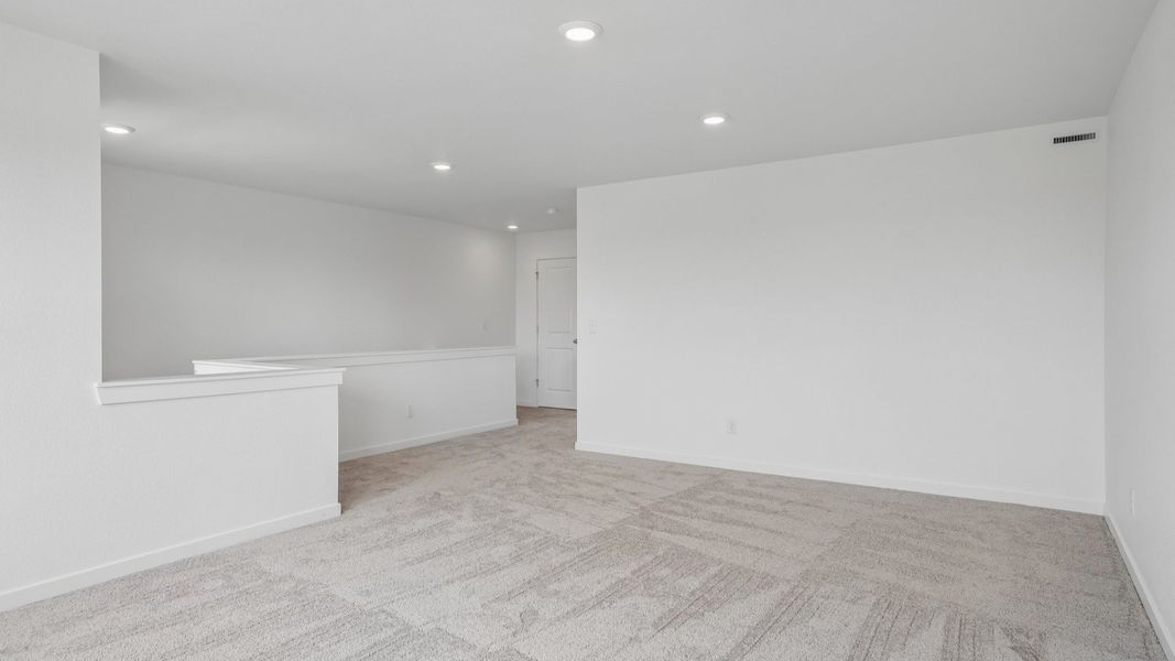 Loft with open layout and natural light. Loft with open layout and natural light.