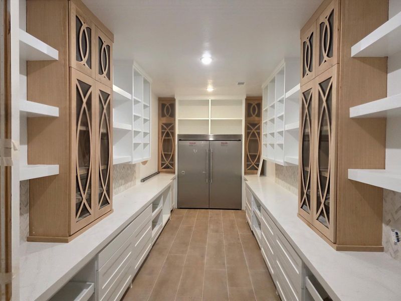 Walk in Pantry Walk in Pantry