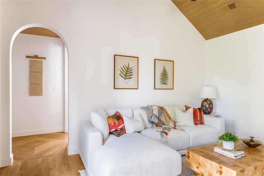 Furnished interior view inside a new home in , Highland Park (Image 10).