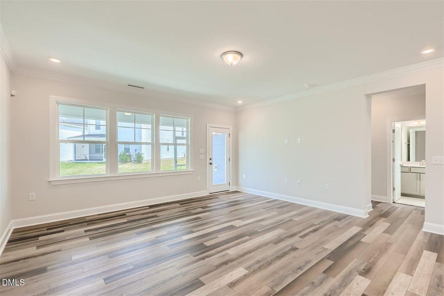 SUN_Rosedale_Pic_Nelson_Living_1of1