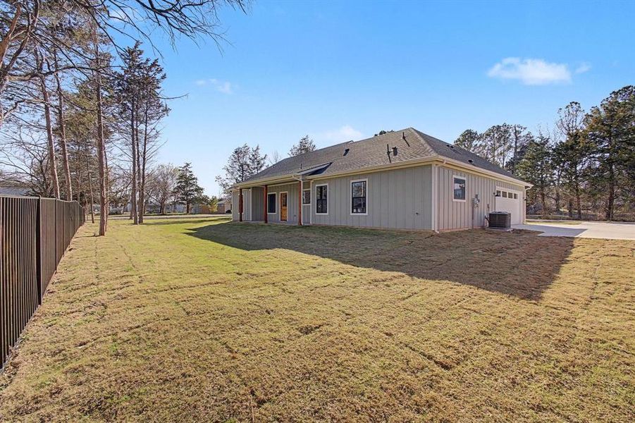 Exterior details and patio area of a home in , Pottsboro (Image 4).