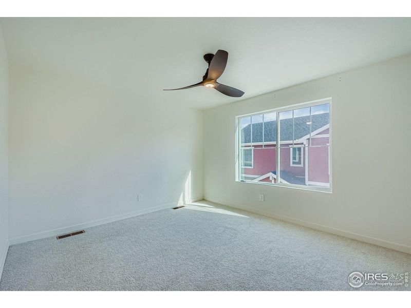 Spacious, unfurnished interior of a new home in , Johnstown (Image 18).