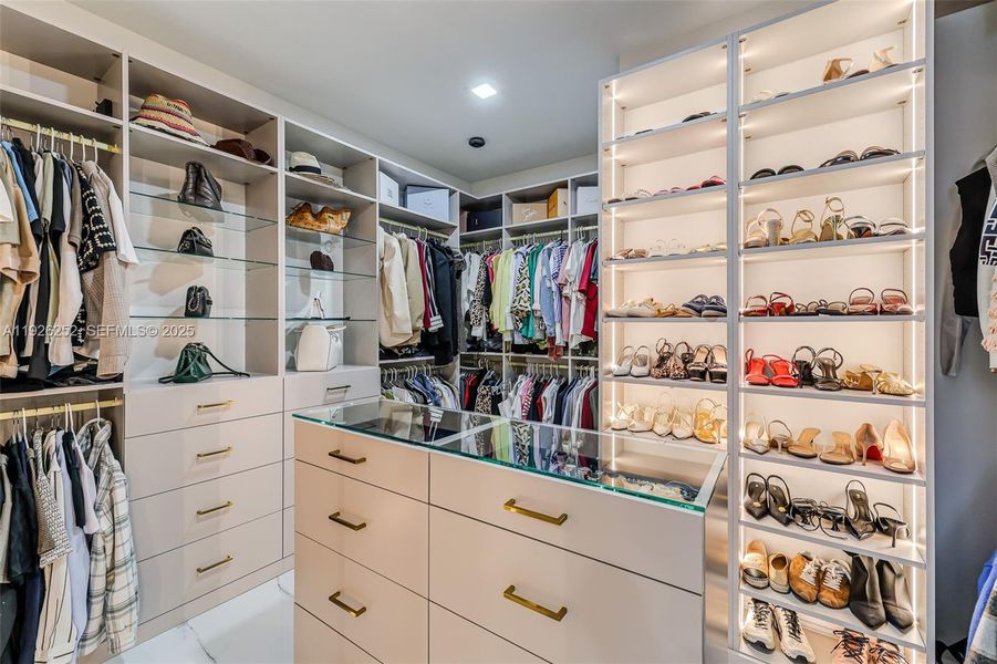 Furnished interior view inside a new home in , Homestead (Image 8).