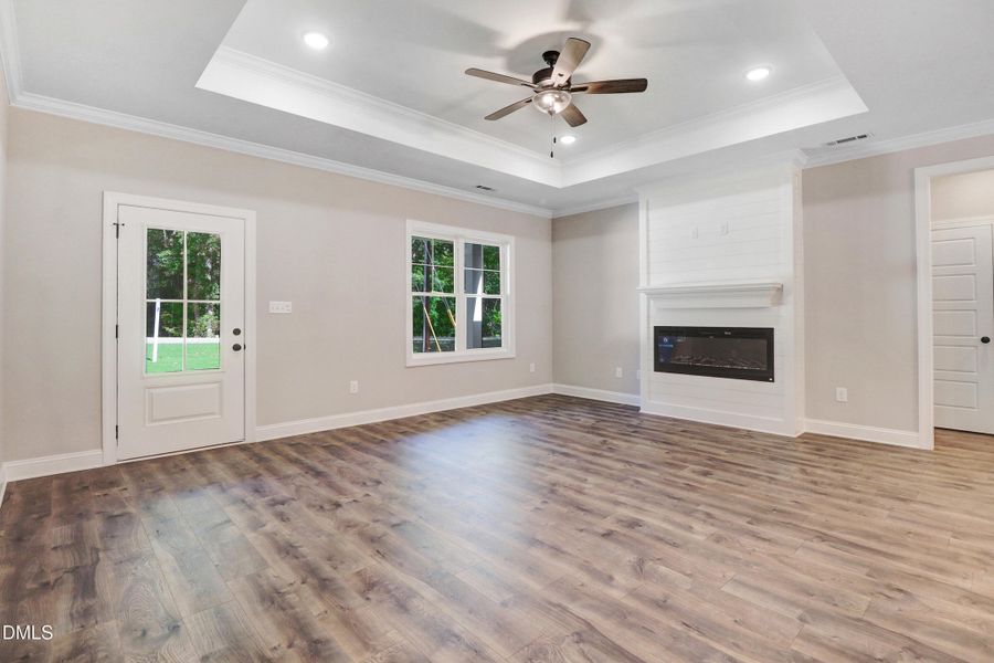 12-652 Shawnee Dr-12