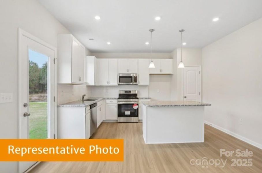 Image 12 of a home in Catawba Trace.