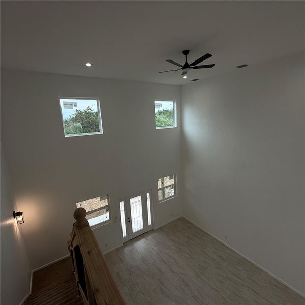 Spacious, unfurnished interior of a new home in , Wimberley (Image 15).