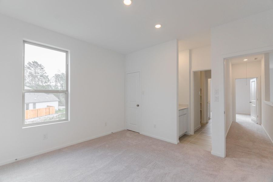 Spacious, unfurnished interior of a new home in The Highlands, Porter Heights (Image 26). Spacious, unfurnished interior of a new home in The Highlands, Porter Heights (Image 26).