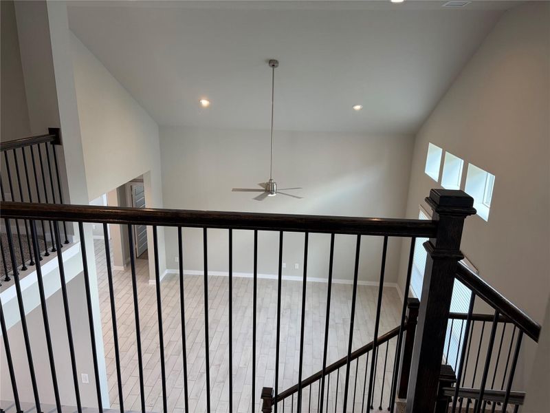 Spacious, unfurnished interior of a new home in Morton Creek Ranch, Katy (Image 20).