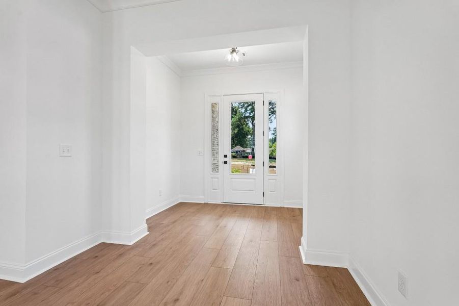 Spacious, unfurnished interior of a new home in The Preserve at Killian Hill, Lilburn (Image 17). Spacious, unfurnished interior of a new home in The Preserve at Killian Hill, Lilburn (Image 17).