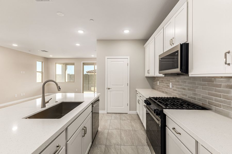 Furnished interior view inside a new home in Mira Vista at Victory, Buckeye (Image 4).