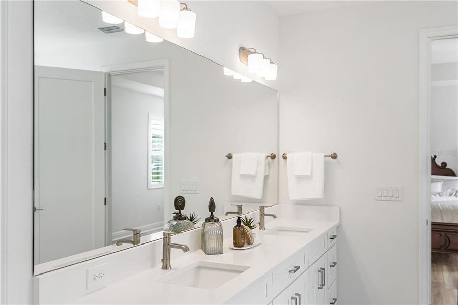 Furnished interior view inside a new home in Sweetwater at Lakewood Ranch, Bradenton (Image 68). Furnished interior view inside a new home in Sweetwater at Lakewood Ranch, Bradenton (Image 68).