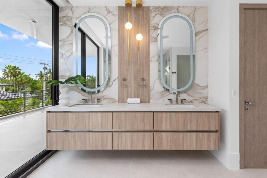 Furnished interior view inside a new home in , Fort Lauderdale (Image 16).