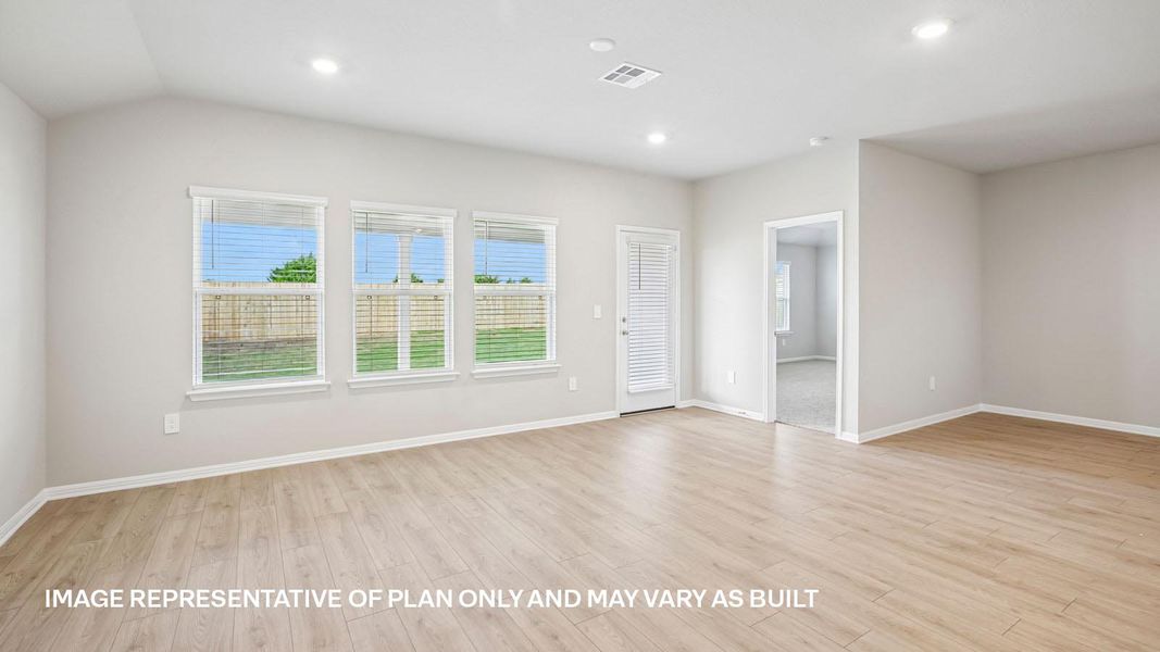 Spacious, unfurnished interior of a new home in Carillon, Manor (Image 16). Spacious, unfurnished interior of a new home in Carillon, Manor (Image 16).
