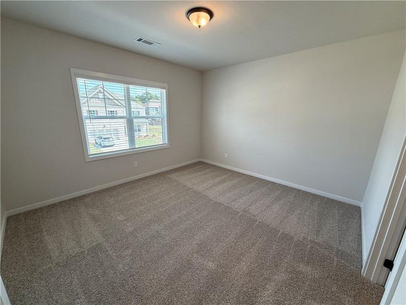 Spacious, unfurnished interior of a new home in Pinecrest Ridge, Dacula (Image 31).