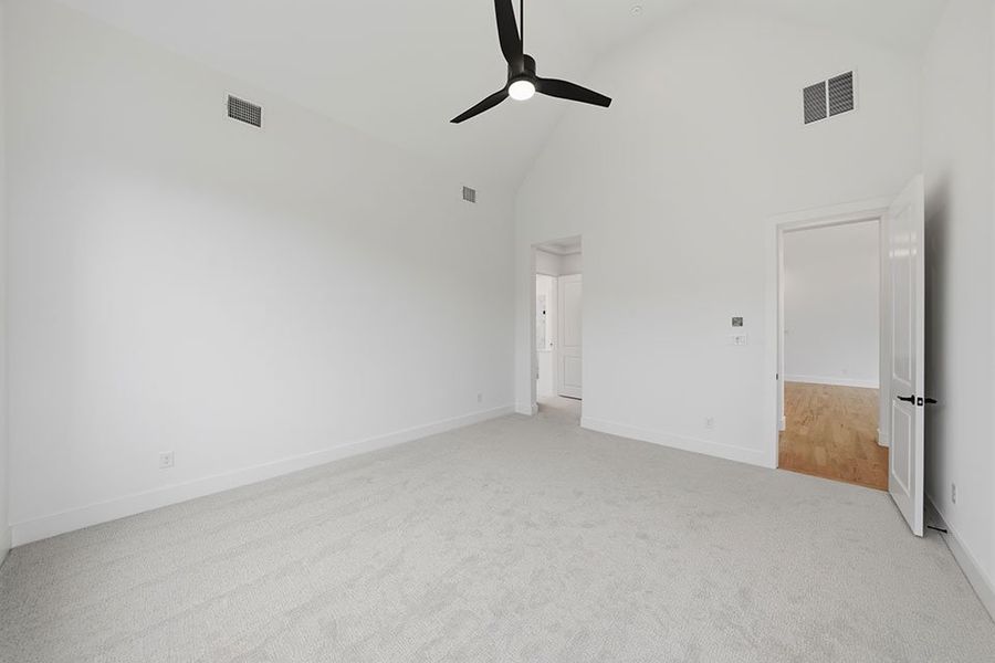 Spacious, unfurnished interior of a new home in Custer Ridge Estates, Allen (Image 34). Spacious, unfurnished interior of a new home in Custer Ridge Estates, Allen (Image 34).