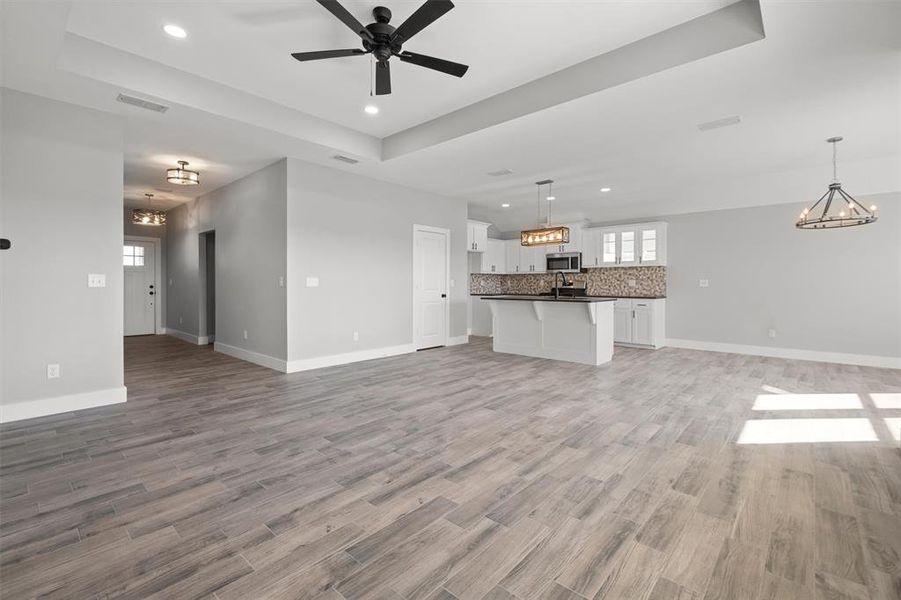 Spacious, unfurnished interior of a new home in , Lindale (Image 20).