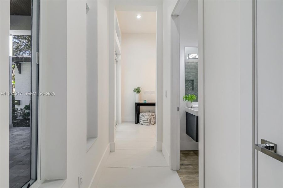 Furnished interior view inside a new home in , Biscayne Park (Image 40).