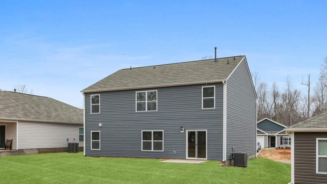 Exterior details and patio area of a home in Lakestone, Woodruff (Image 19).