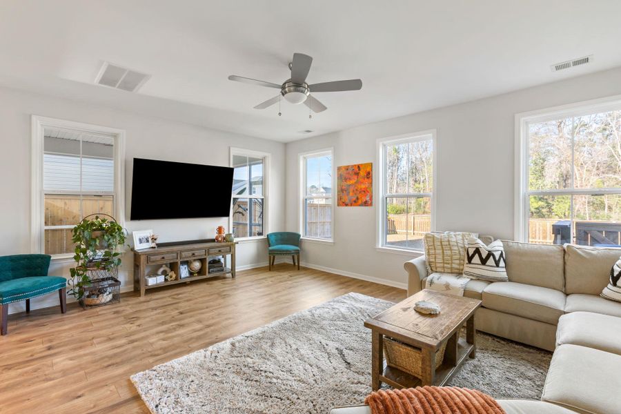 Furnished interior view inside a new home in Windsor Crossing, North Charleston (Image 10).
