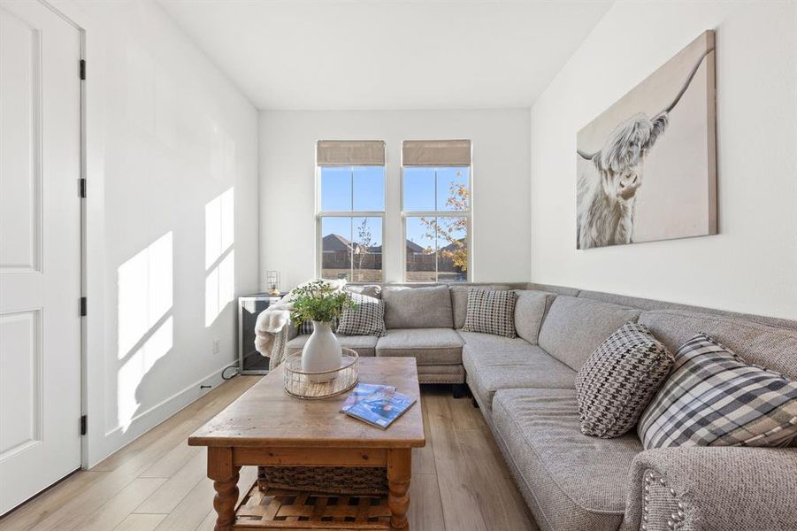 Furnished interior view inside a new home in Monterra, Fate (Image 26).