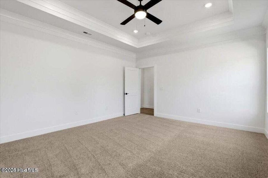 Spacious, unfurnished interior of a new home in Wood Creek Landing, Leland (Image 25). Spacious, unfurnished interior of a new home in Wood Creek Landing, Leland (Image 25).