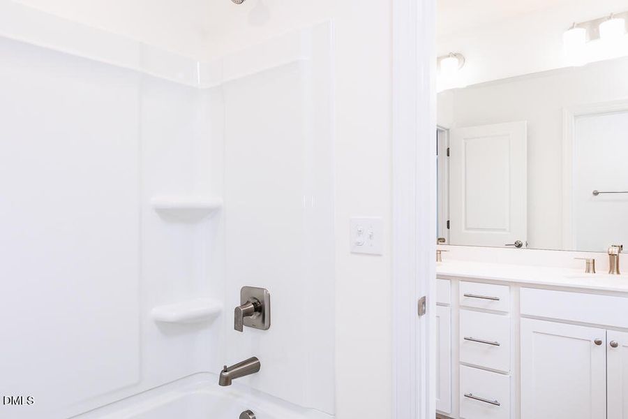 Interiors MLS-24 Interiors MLS-24