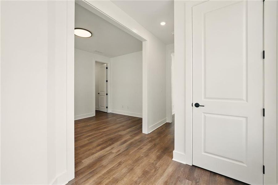 Spacious, unfurnished interior of a new home in , Atlanta (Image 42).