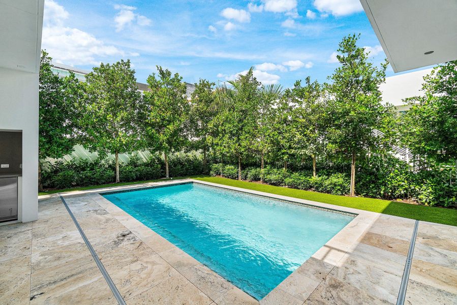 074-810PalmTrail-DelrayBeach-FL-33483-SM