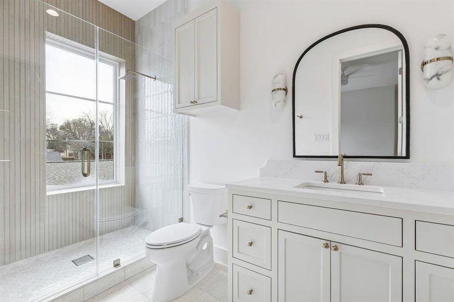 Furnished interior view inside a new home in , Dallas (Image 7). Furnished interior view inside a new home in , Dallas (Image 7).