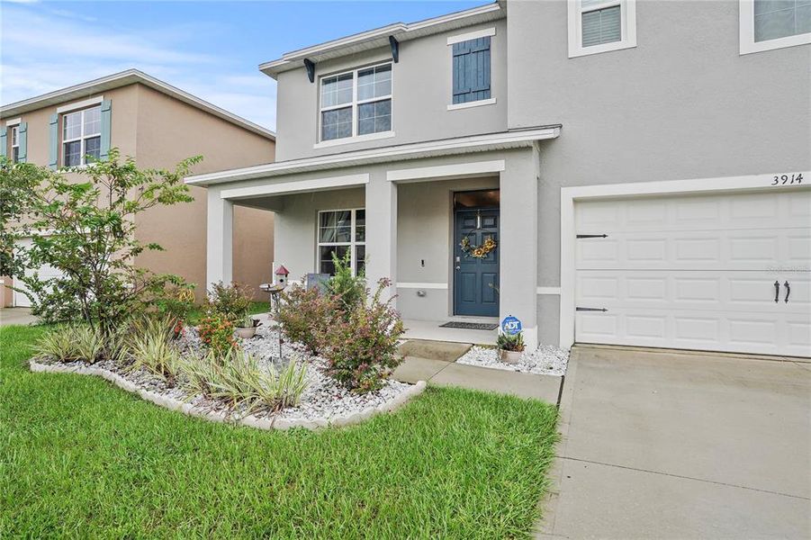 Not All Hayden's Model has their beautiful garden to add lots of curb appeal! Not All Hayden's Model has their beautiful garden to add lots of curb appeal!