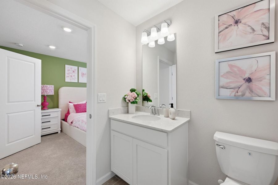 Furnished interior view inside a new home in , Middleburg (Image 7).