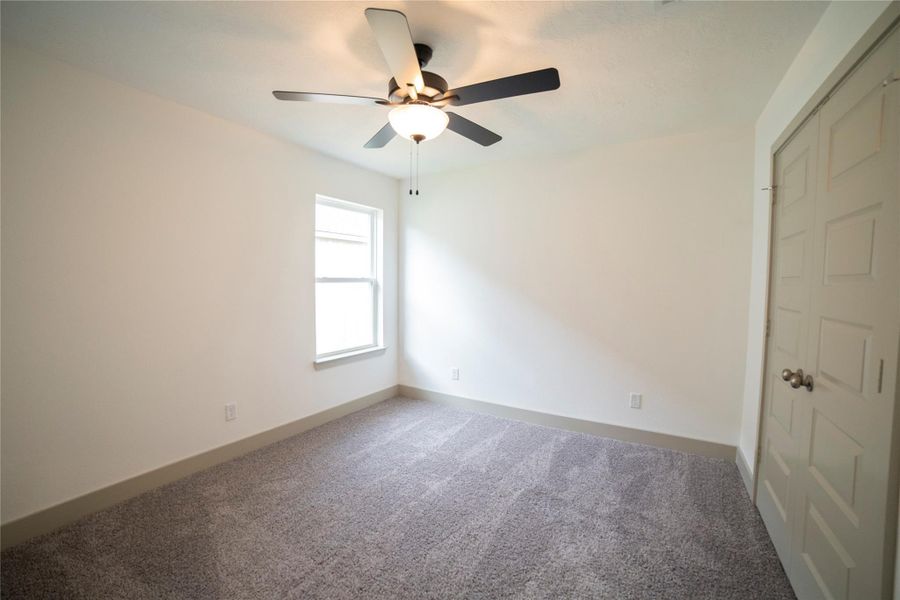 Spacious, unfurnished interior of a new home in , Brenham (Image 24).