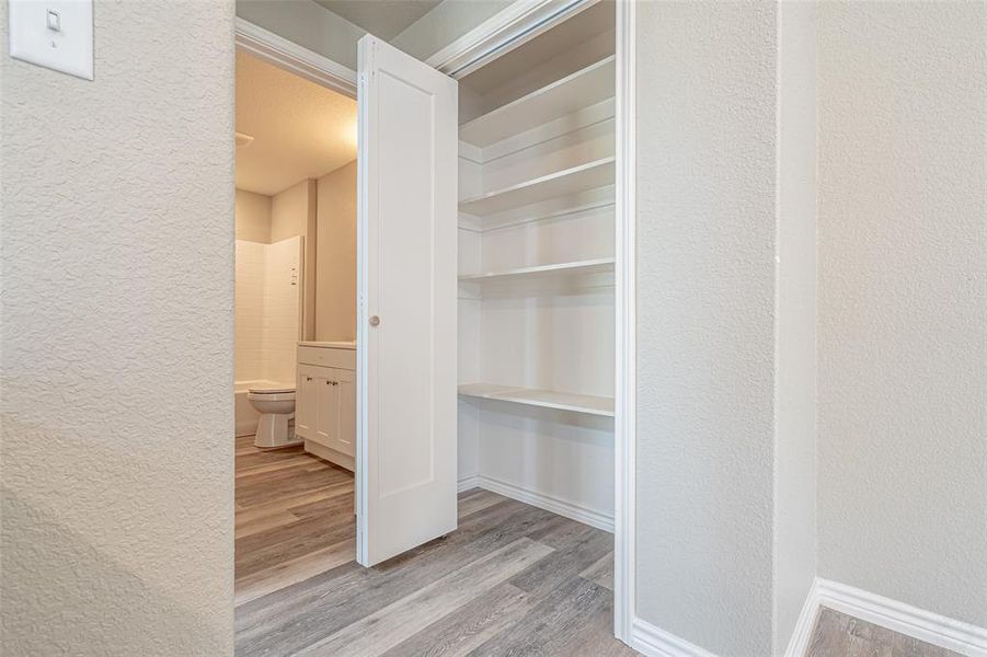 Spacious, unfurnished interior of a new home in , Dublin (Image 30).