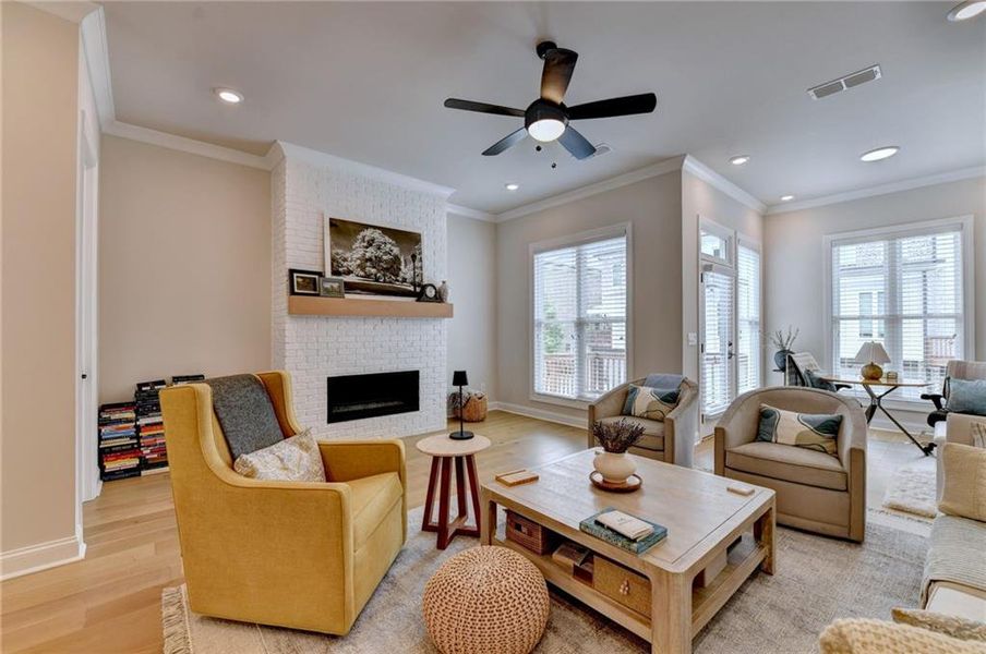 Furnished interior view inside a new home in , Alpharetta (Image 7).