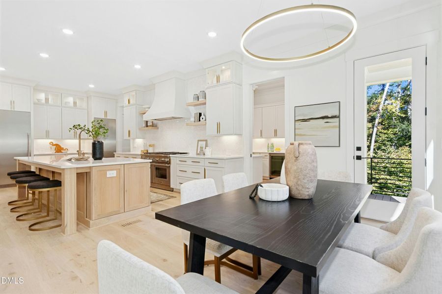 021-487784-IMG_8420 021-487784-IMG_8420