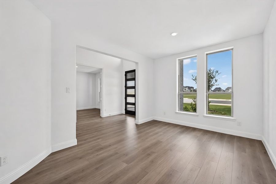Spacious, unfurnished interior of a new home in The Ridge at Northlake, Northlake (Image 16). Spacious, unfurnished interior of a new home in The Ridge at Northlake, Northlake (Image 16).