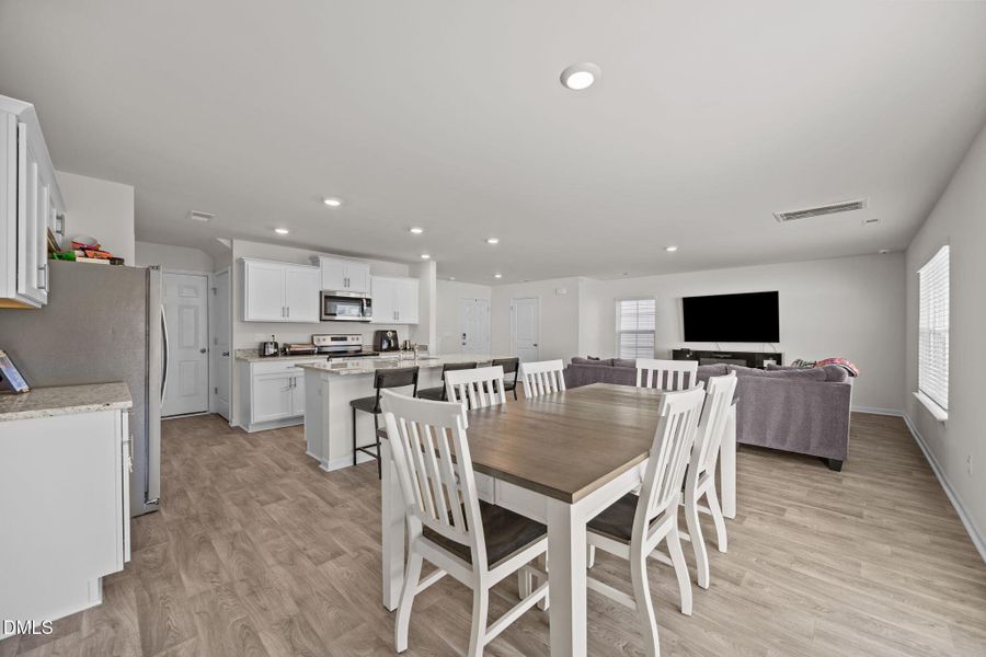 25-web-or-mls-IMG_6604 25-web-or-mls-IMG_6604