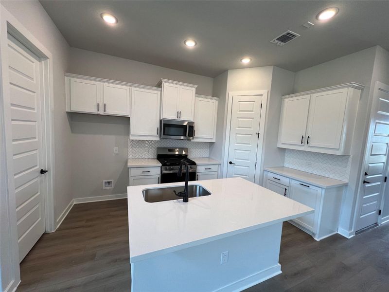 Furnished interior view inside a new home in Cascades at Onion Creek, Austin (Image 15).