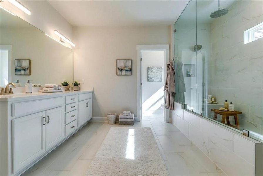 Furnished interior view inside a new home in , Dallas (Image 10).