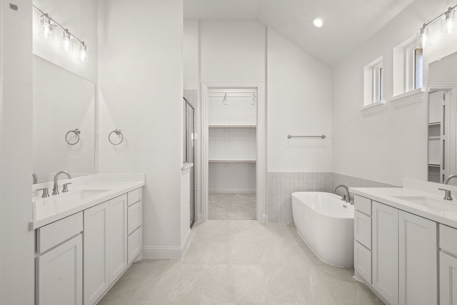 Furnished interior view inside a new home in BridgeWater - Phase 1, Midlothian (Image 16).